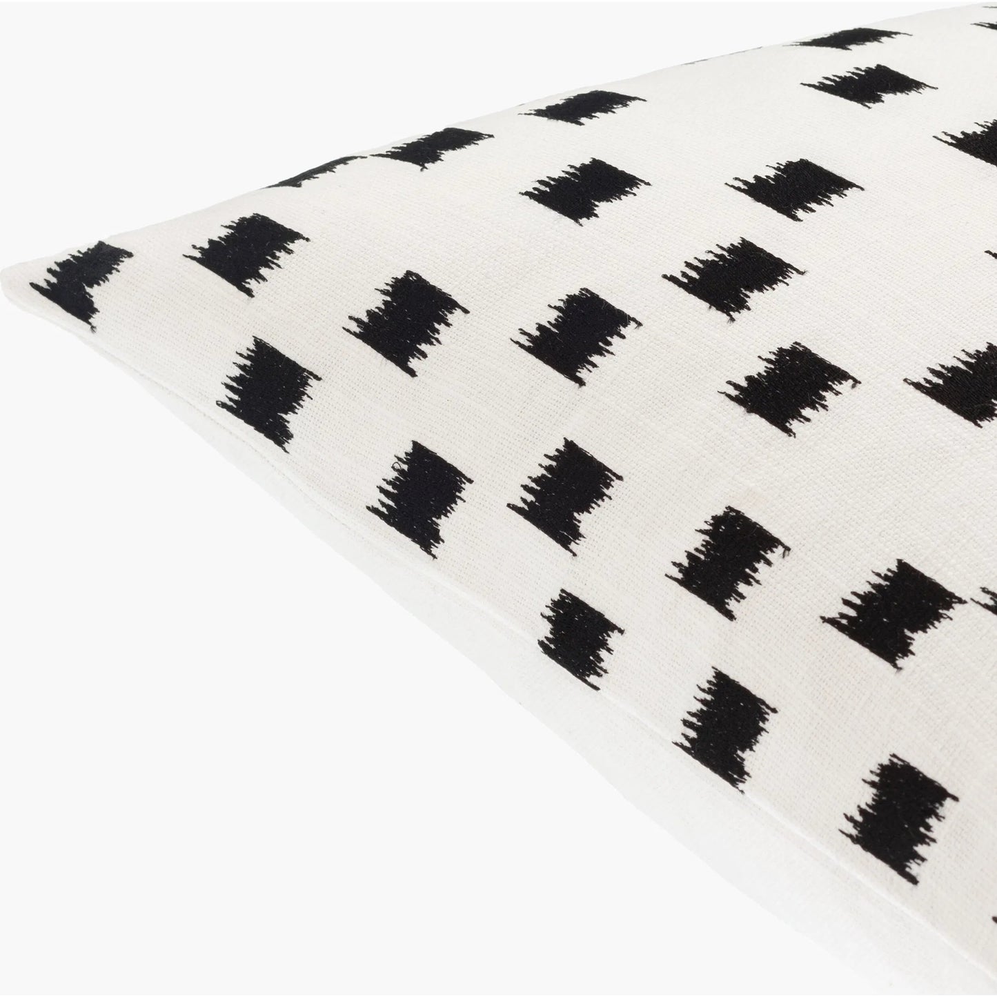 018 SI-2099463,SI-2099464,SI-2099466,SI-2099467,SI-2099469,SI-2099470 | Closeup | Chromatique Pillow - 516480 by Surya. Made from cotton in a modern style.