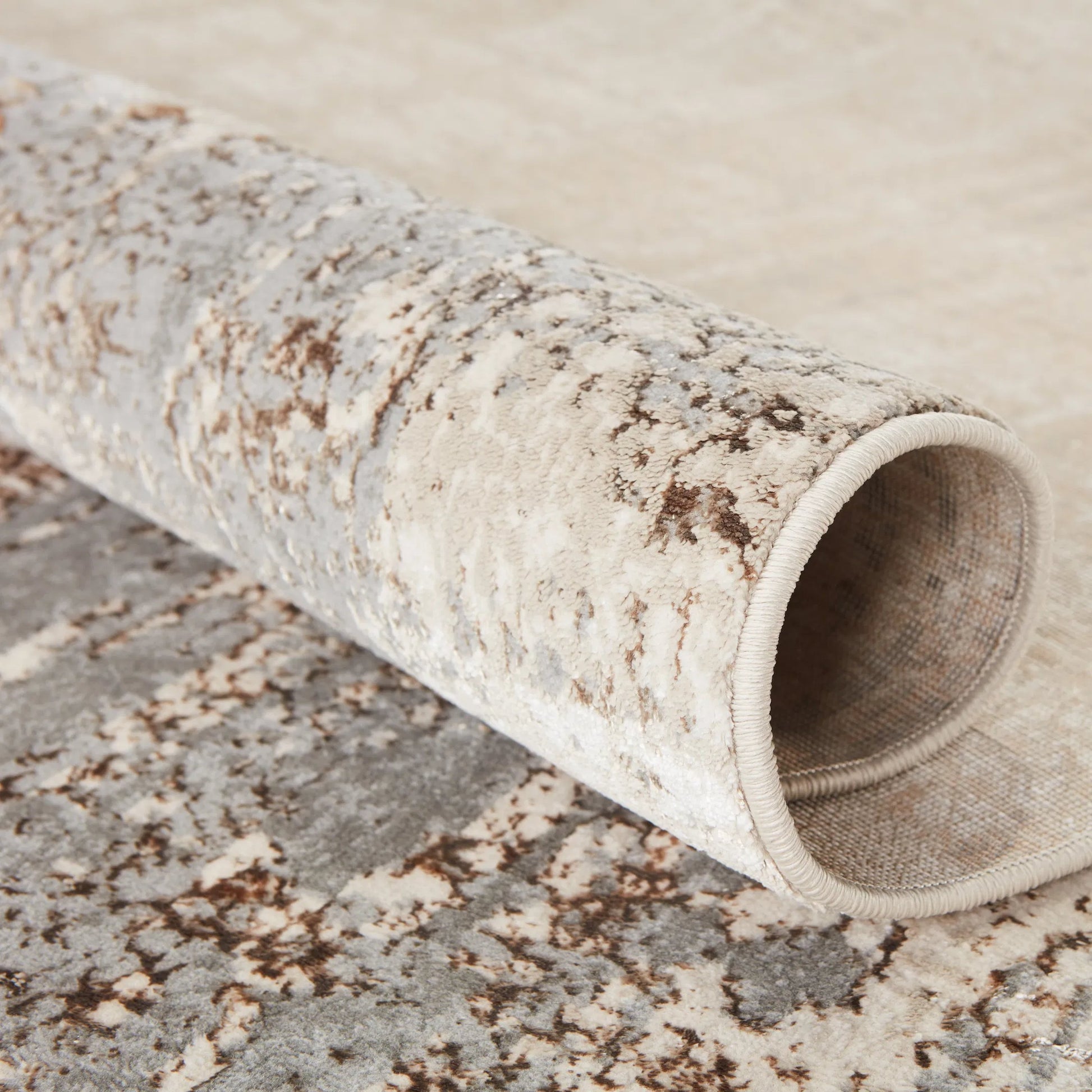 Catalyst Rug CTY06 by Jaipur Living in gray, taupe, brown. Made from 65% polyester 35% polypropylene in a unique style.