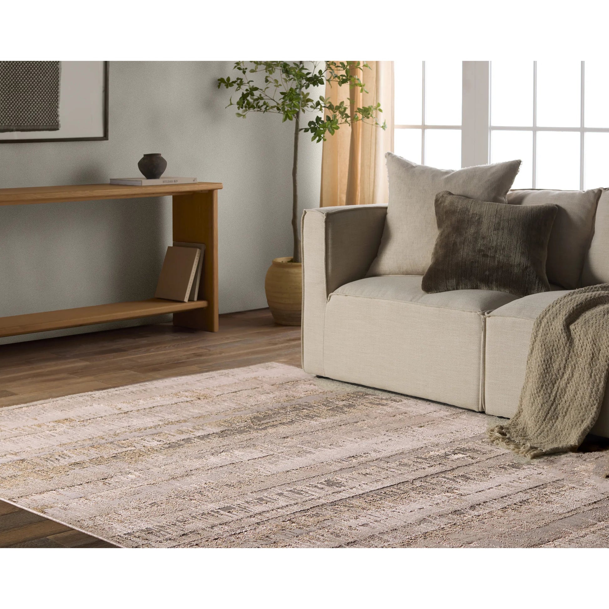 Catalyst CTY37 Rug by Jaipur Living in gray, cream, brown. Made from 65% polyester 35% polypropylene in a unique style.