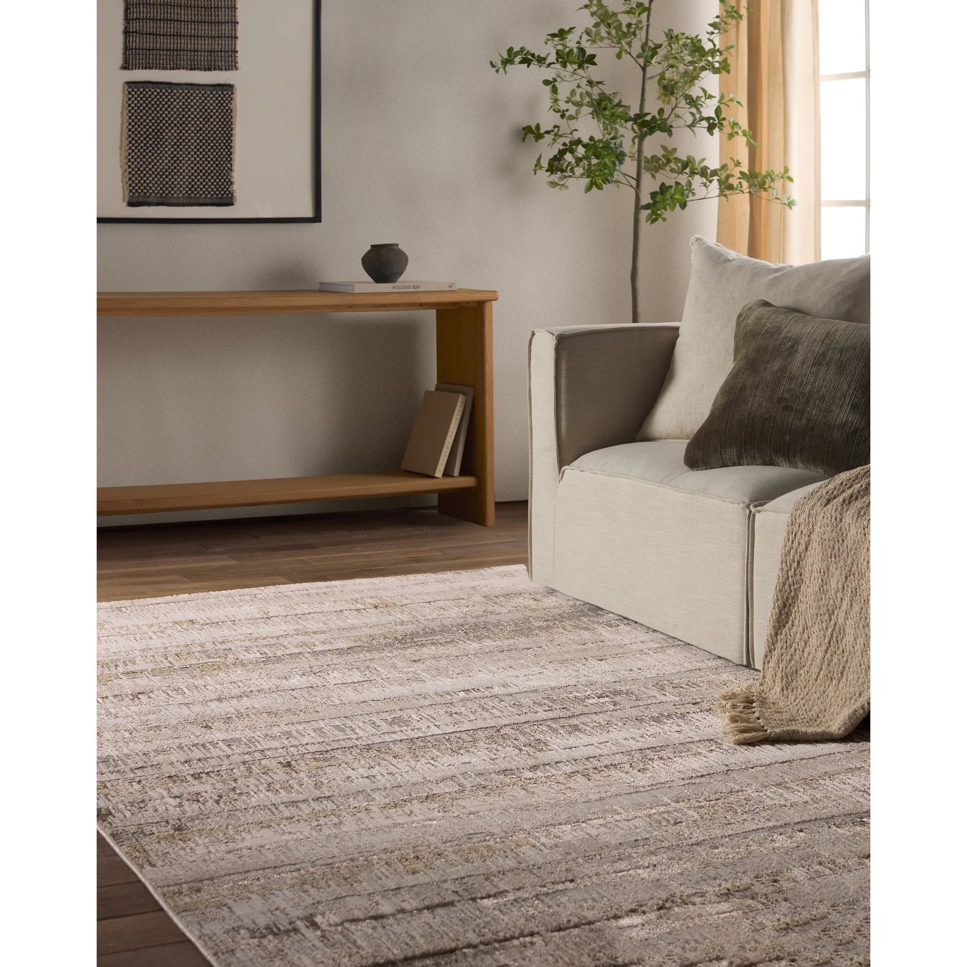 Catalyst CTY37 Rug by Jaipur Living in gray, cream, brown. Made from 65% polyester 35% polypropylene in a unique style.
