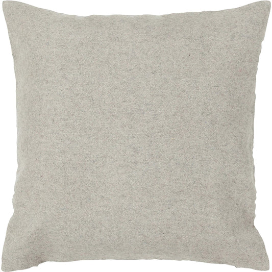 Pillow CUS-28008 by Chandra. Made from 100% wool in a unique style.