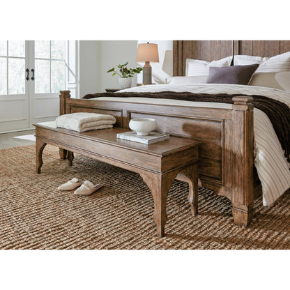 Americana Bed Bench by Hooker Furniture in brown and honey finish. Made from oak veneers with solid-wood edge top in a traditional style.