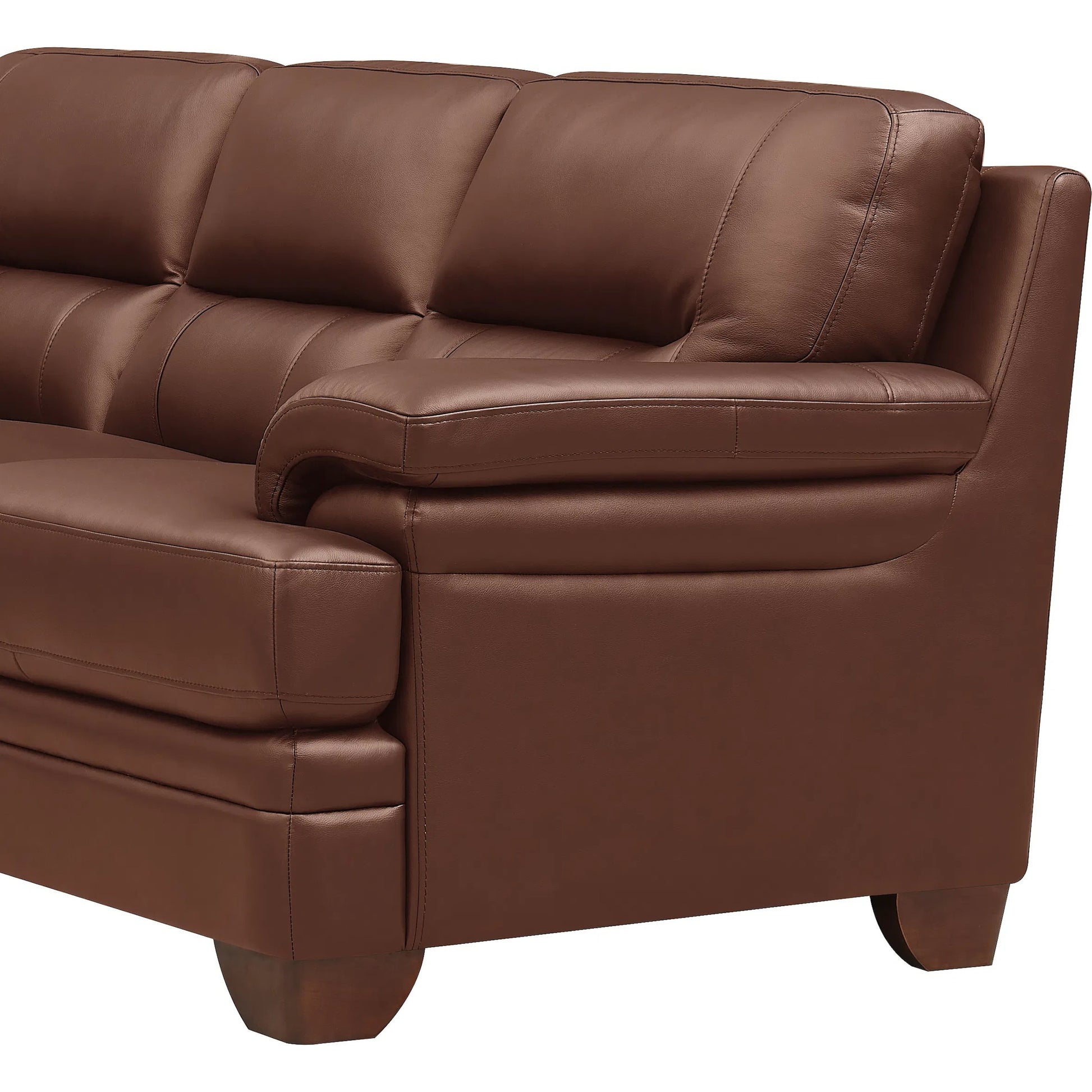 Luxor Sofa by Hydeline in black. Made from leather in a traditional style.