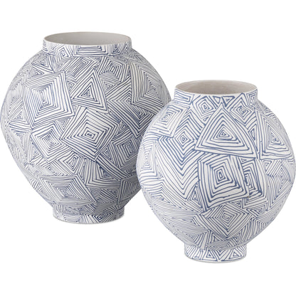 Zag Vase by Currey and Company in blue, white. Made from porcelain in a modern style.