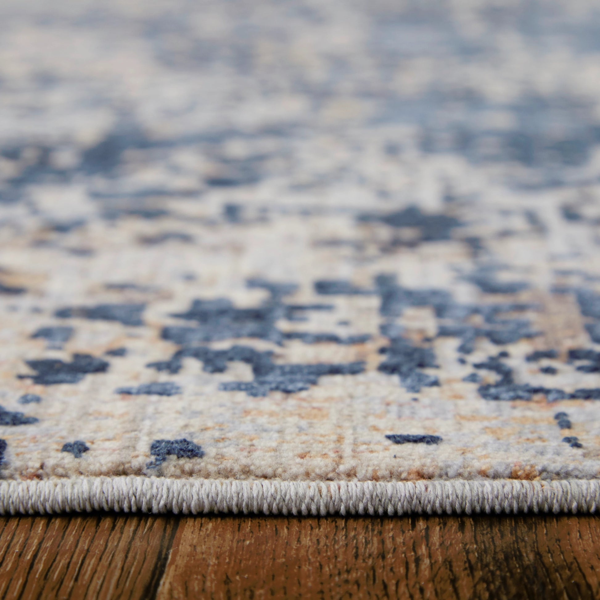 Pryor Rug - 39NGF by Feizy. Made from polyester, viscose in a unique style.