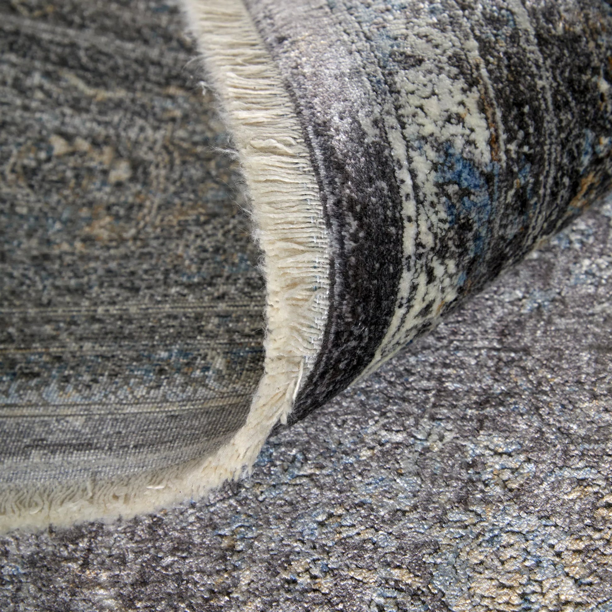Sarrant Transitional Rug - 3967F by Feizy in gray, silver, ivory. Made from viscose, polyester in a unique style.