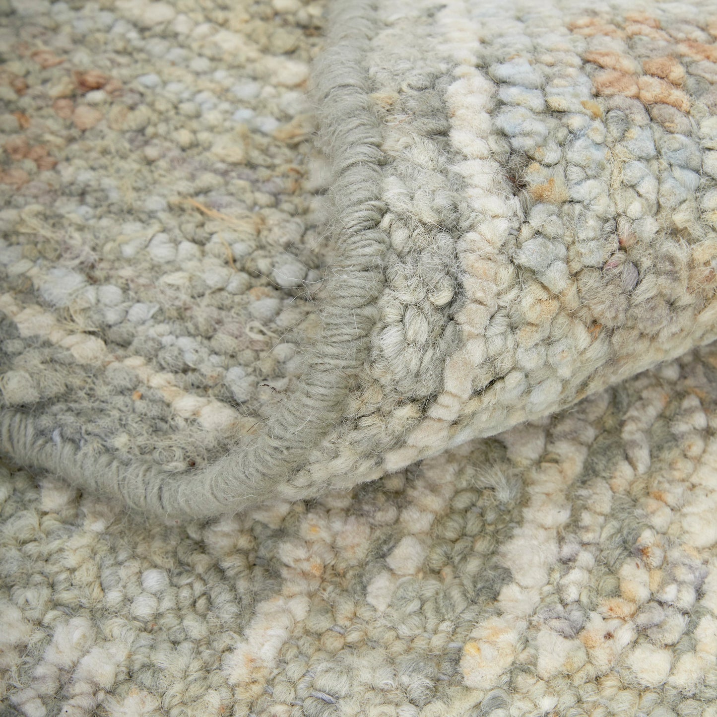 006 SI-2129881,SI-2129882,SI-2129883 | Closeup | Grafton Traditional Ikat Rug - 69FNF by Feizy in gray, green, blue. Made from wool in a unique style.