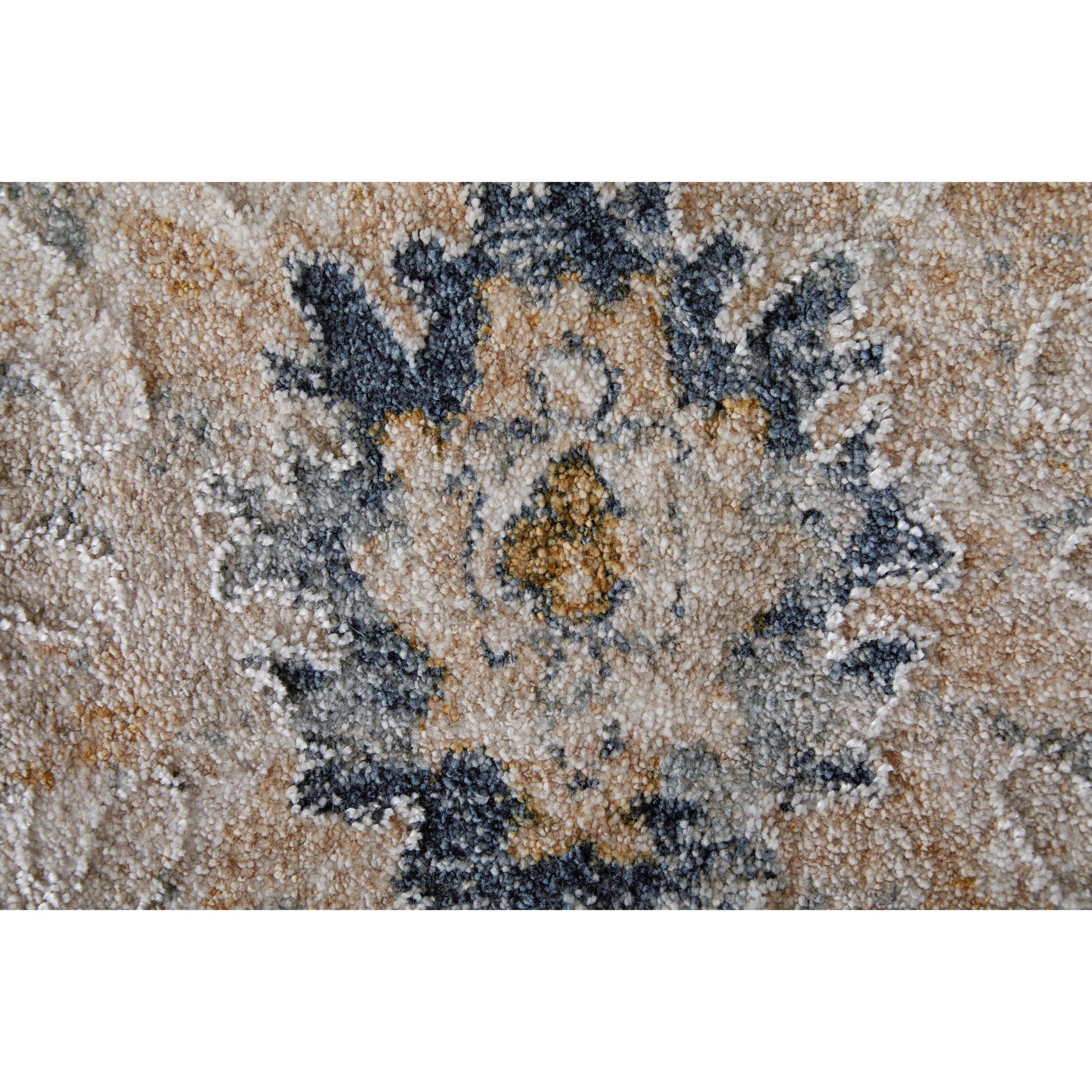 Pasha Transitional & Botanical Rug - 39M7F by Feizy. Made from polyester in a unique style.