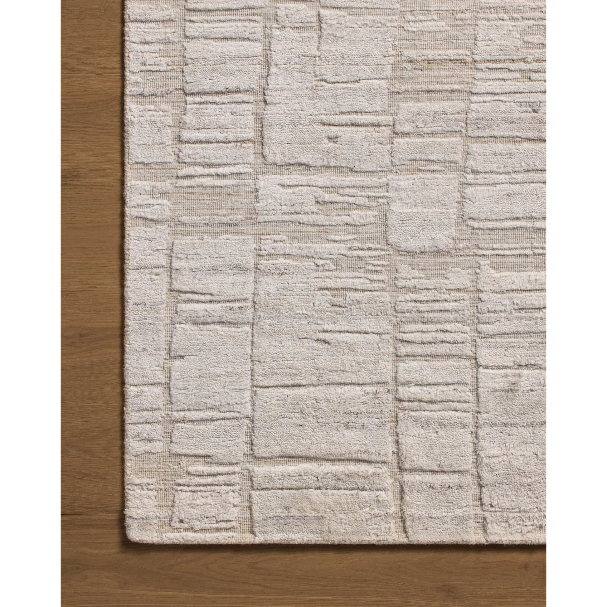Daniel DAN-01 Rug by Jean Stoffer x Loloi. Made from viscose, wool in a unique style.