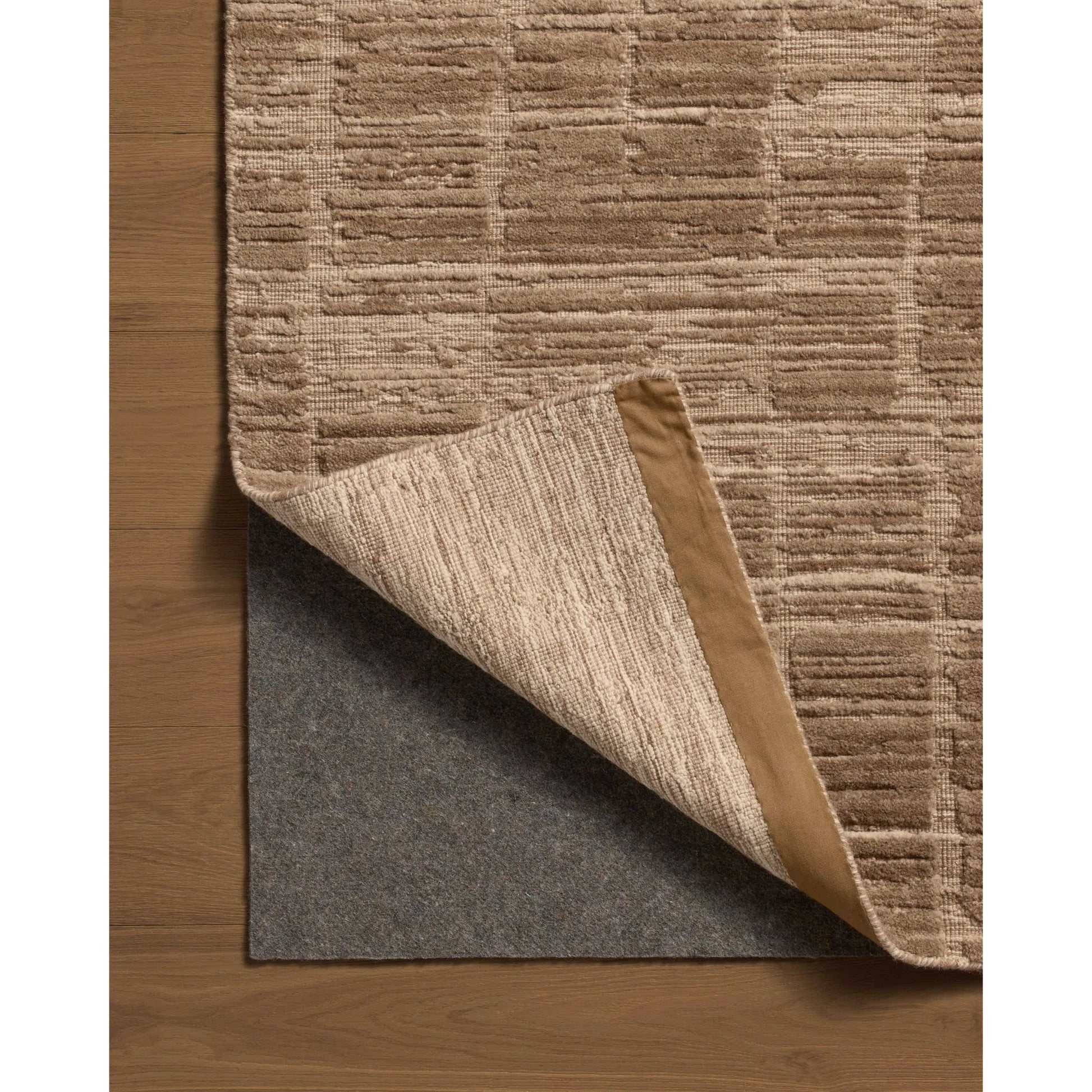 Daniel DAN-01 Rug by Jean Stoffer x Loloi. Made from viscose, wool in a unique style.