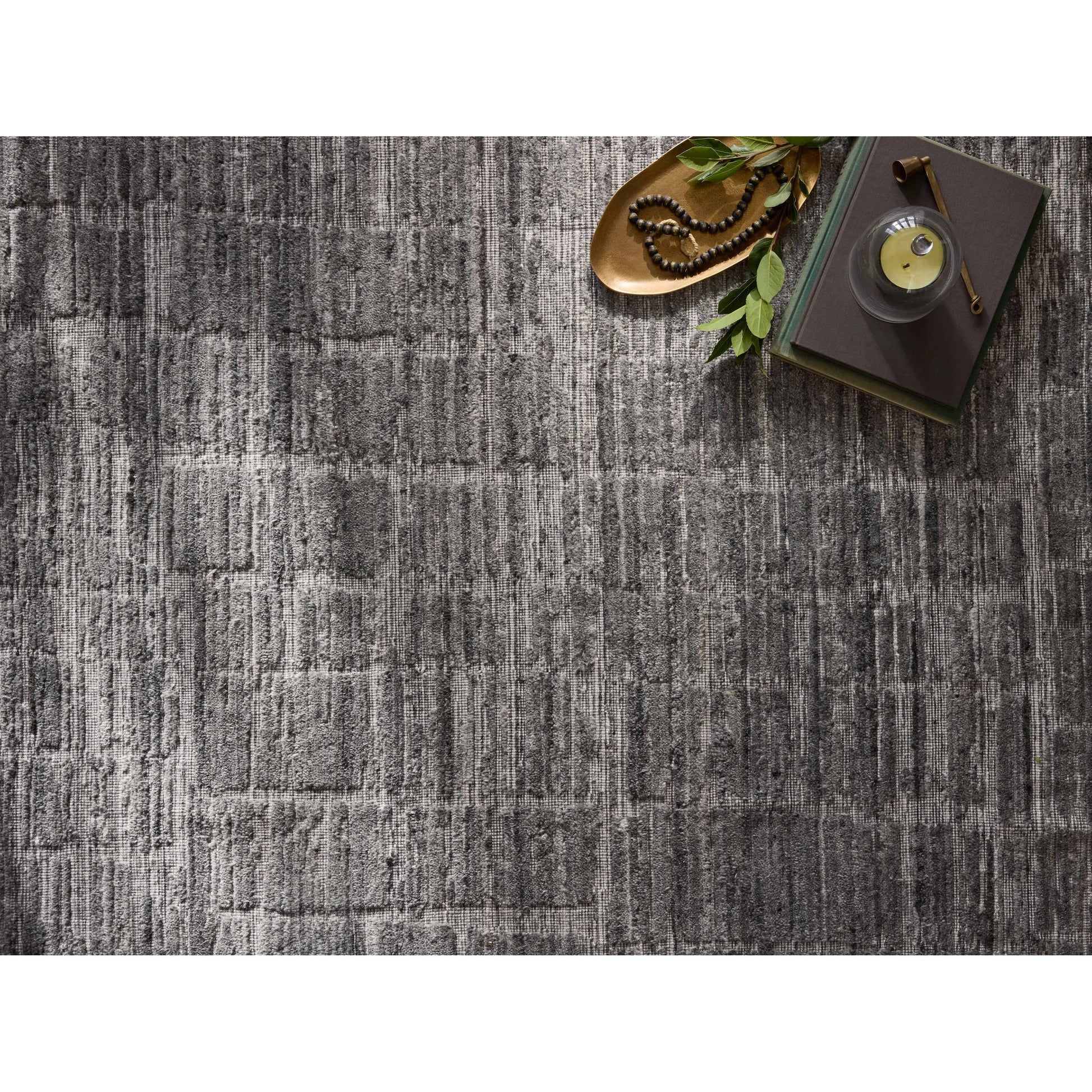 Daniel DAN-01 Rug by Jean Stoffer x Loloi. Made from viscose, wool in a unique style.