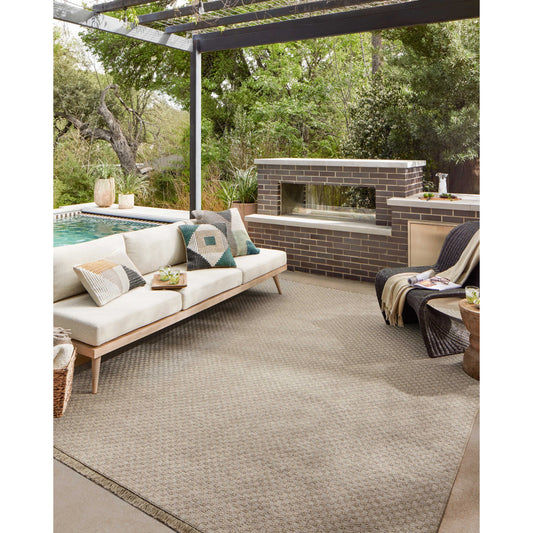 Dawn DAW-02 Rug by Loloi II in natural. Made from 100% polypropylene in a unique style.