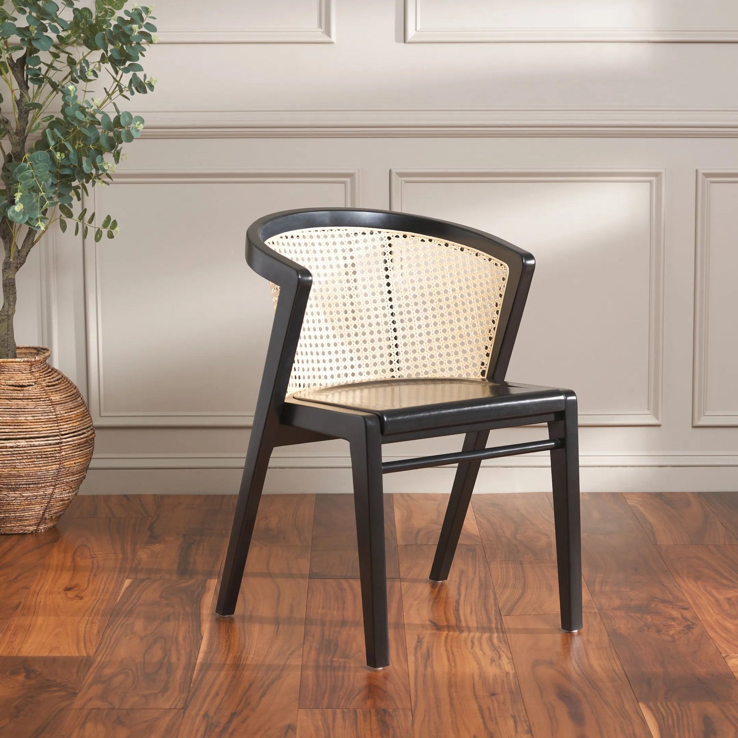 093 SI-2192741 | Lifestyle | Latimer Dining Chair by HedgeApple Essentials. Made from unique in a unique style.