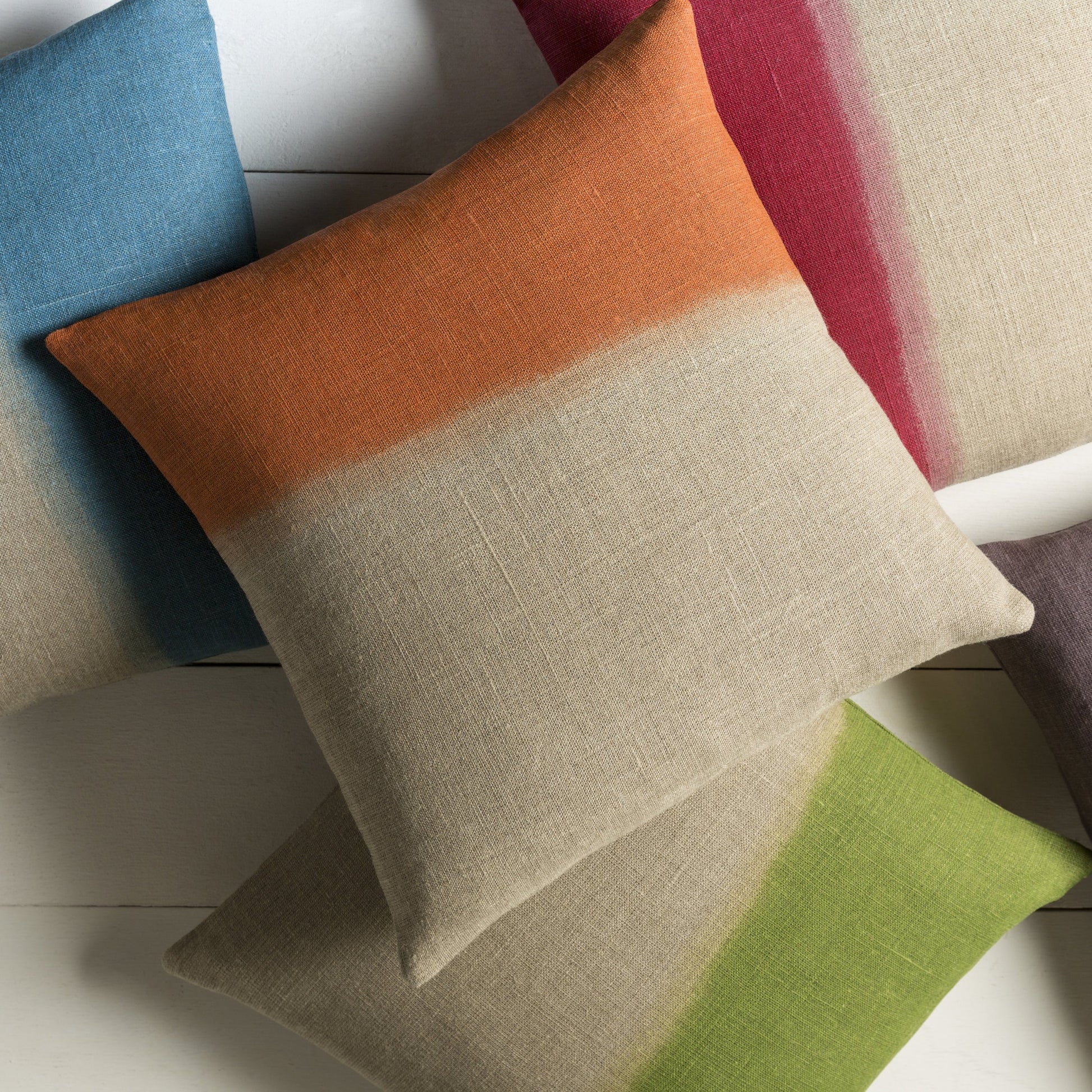 Dip Dyed Pillow - 17981 by Surya. Made from 100% linen in a modern style.