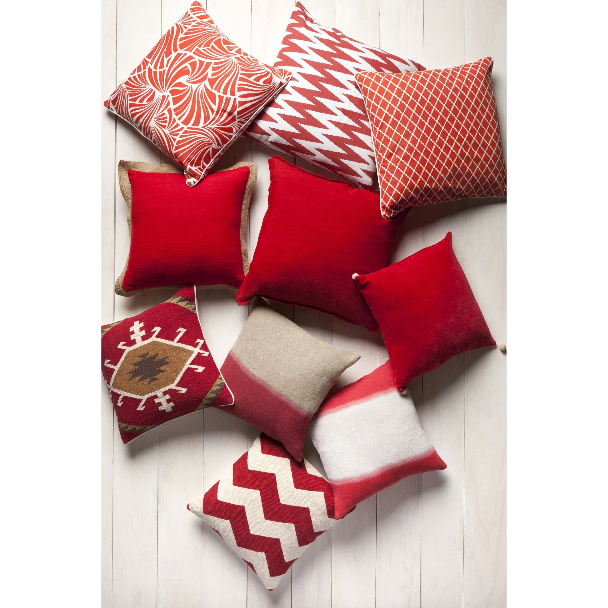Dip Dyed Pillow - 17981 by Surya. Made from 100% linen in a modern style.