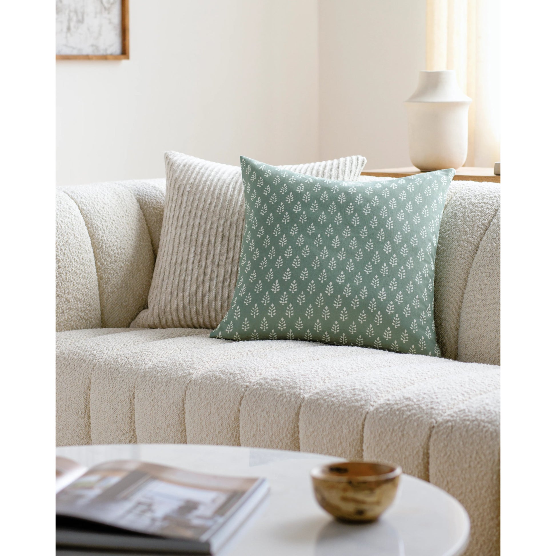 Diggi Pillow - 530474 by Surya. Made from front: 45% cotton, 55% linen, back: 45% cotton in a modern style.
