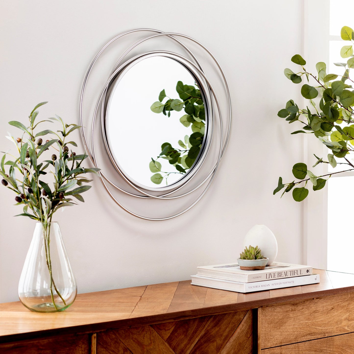 002 SI-1880516 | Lifestyle | Dixie - 26584 by Livabliss in silver and painted. Made from metal, manufactured wood in a transitional style.