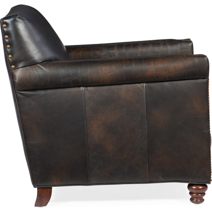 Potter Club Chair by Hooker Furniture. Made from leather in a traditional style.