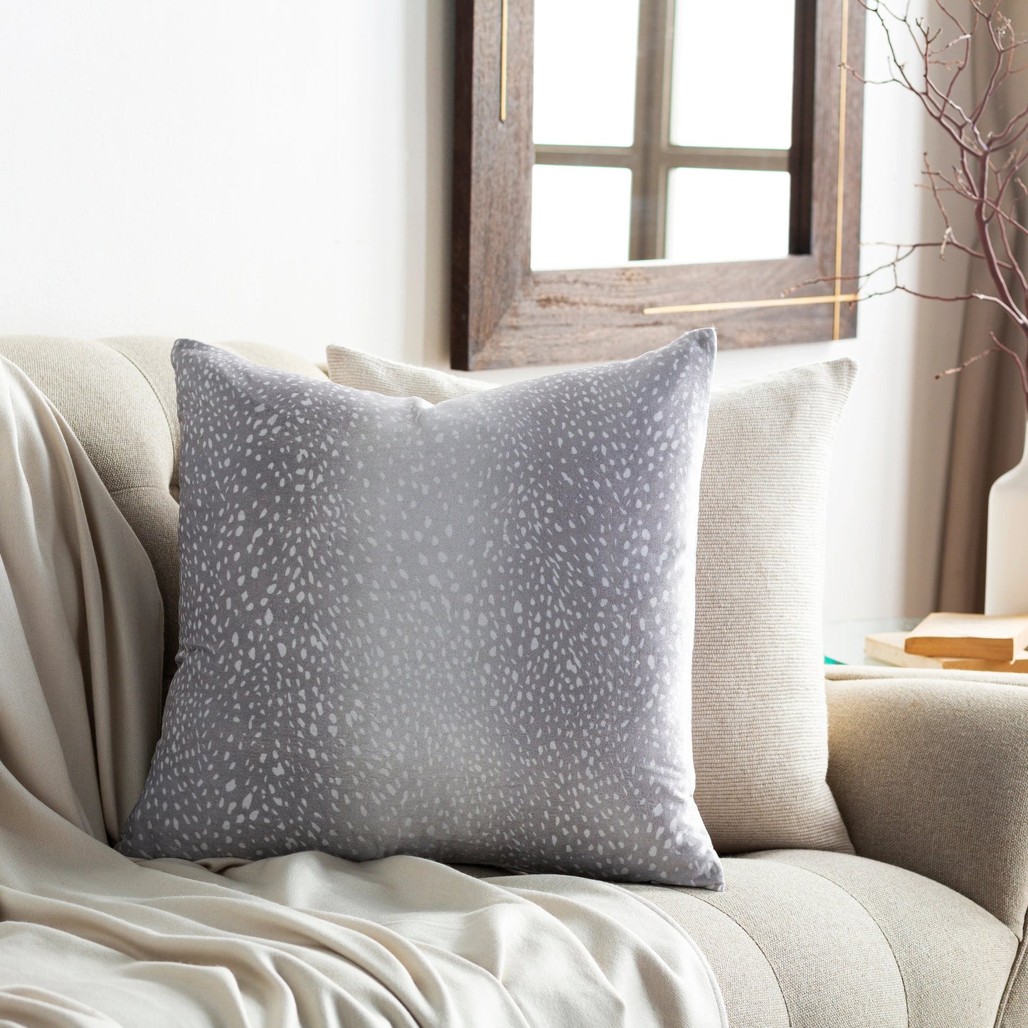 006 SI-1880529,SI-1880530,SI-1880531,SI-1880532 | Lifestyle | Doe Pillow - 23491 by Surya in light gray, cream. Made from 100% polyester in a unique style.