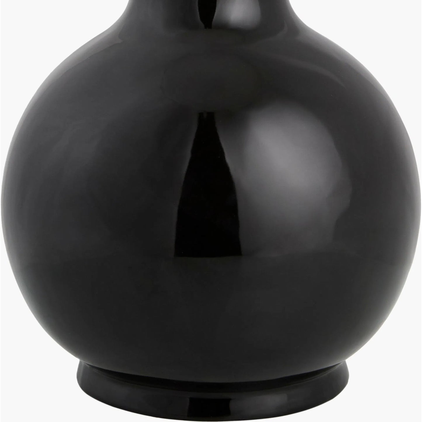 010 SI-2168558 | Closeup | Doheny Table Lamp III by Livabliss in high gloss. Made from ceramic, rattan, metal in a modern style.
