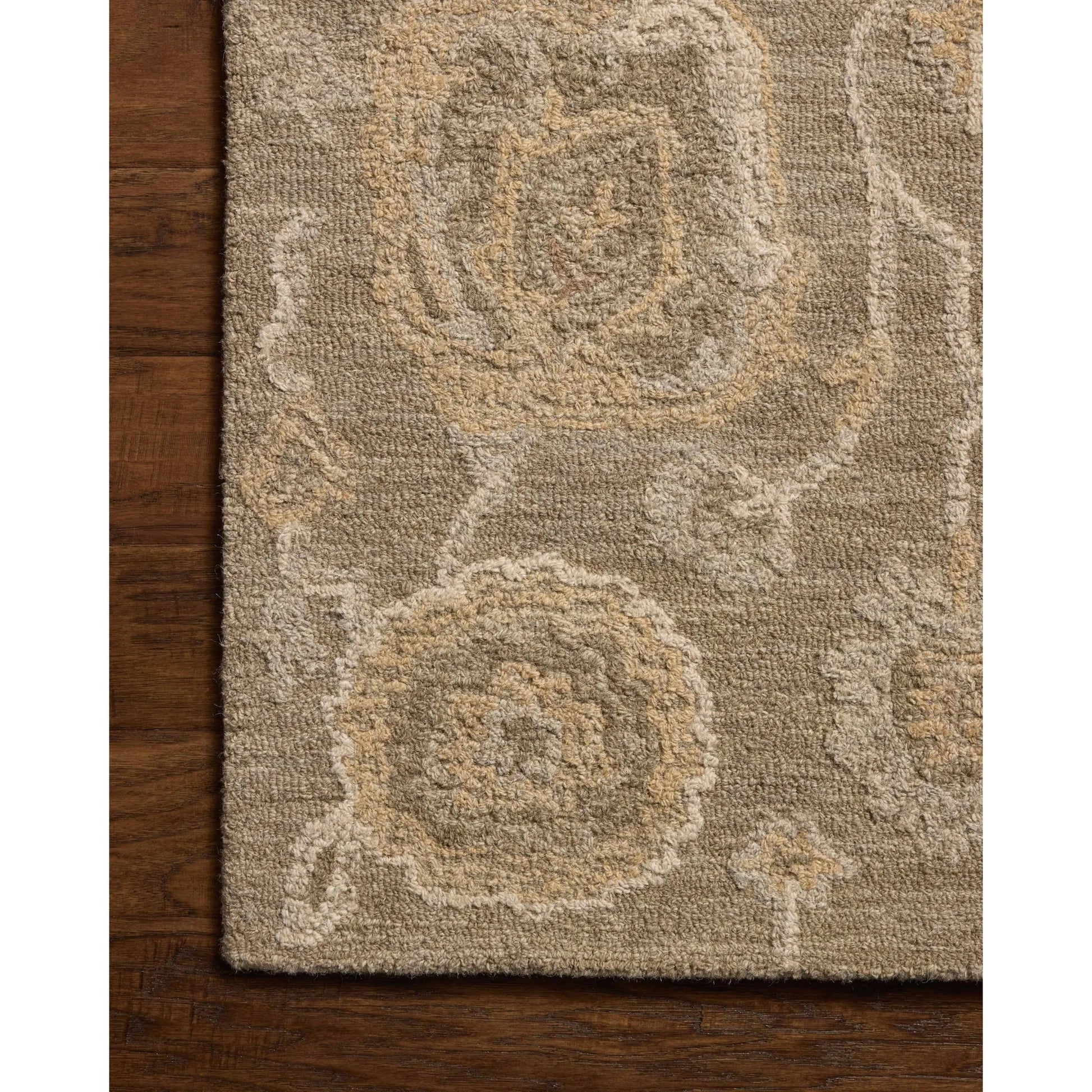 Dorothea DRT-01 Rug by Chris Loves Julia x Loloi. Made from 100% wool in a unique style.