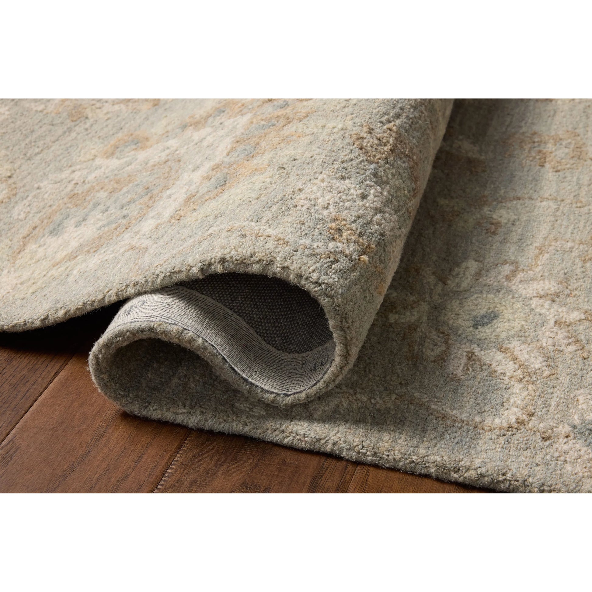 Dorothea DRT-01 Rug by Chris Loves Julia x Loloi. Made from 100% wool in a unique style.