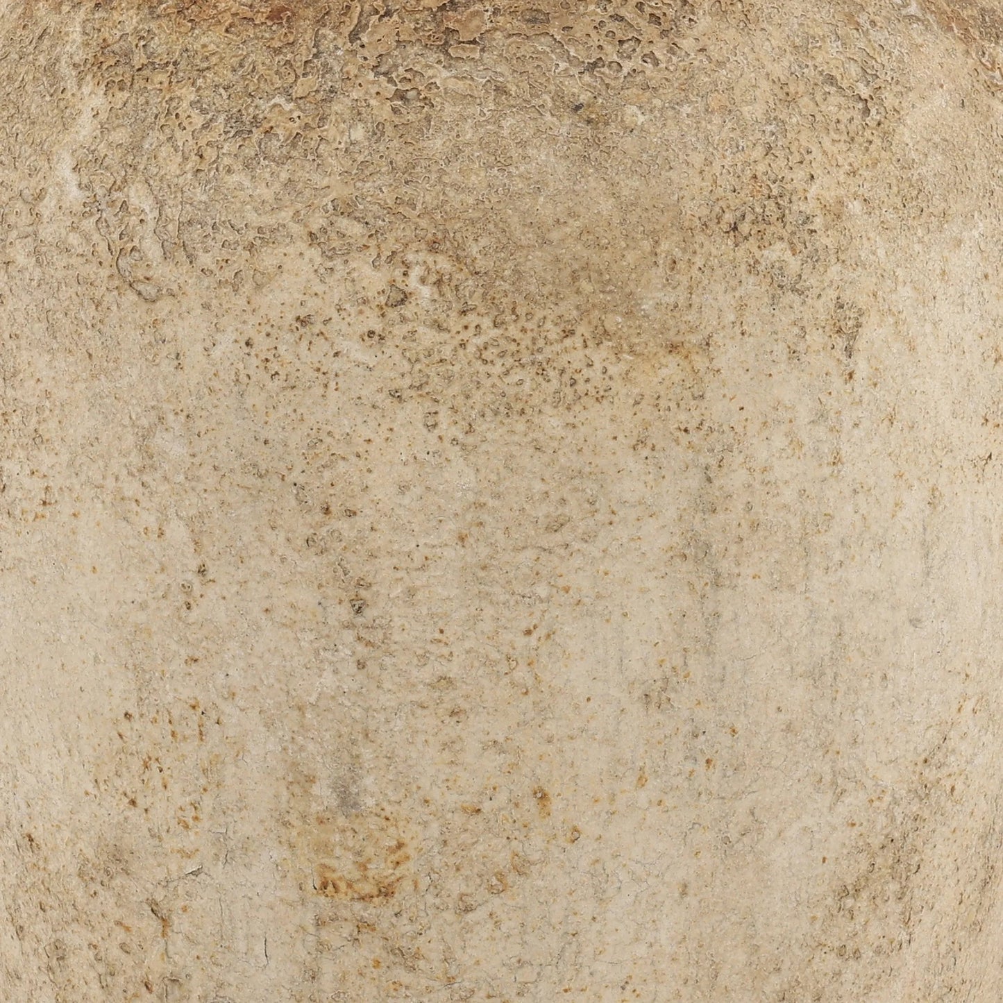 003 SI-2532861 | Closeup | Russ Pot Antique by Arch & Plane in antique white. Made from terracotta in a unique style.