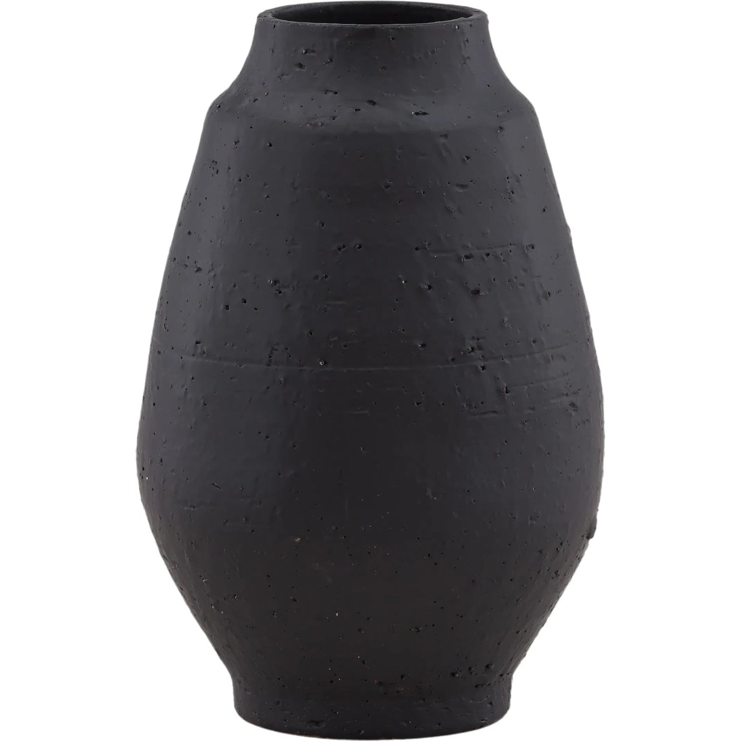 001 SI-2350772 | Primary Silo | Gannon Vase by Arch & Plane in black. Made from terracotta in a modern style.