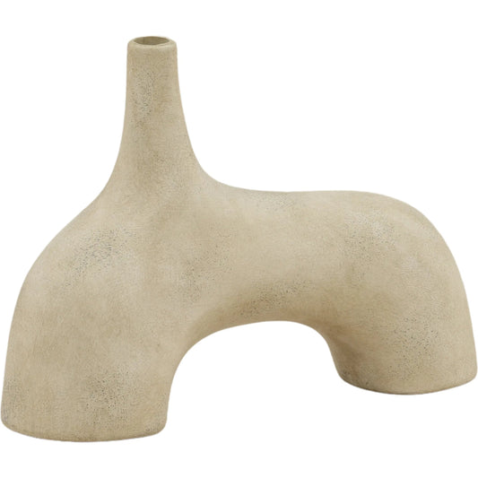 Delmer Vase by Arch & Plane in orange. Made from terracotta in a unique style.