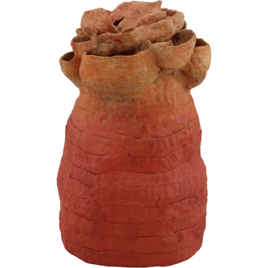 Zapata Sculpture by Arch & Plane in rose. Made from terracotta in a unique style.