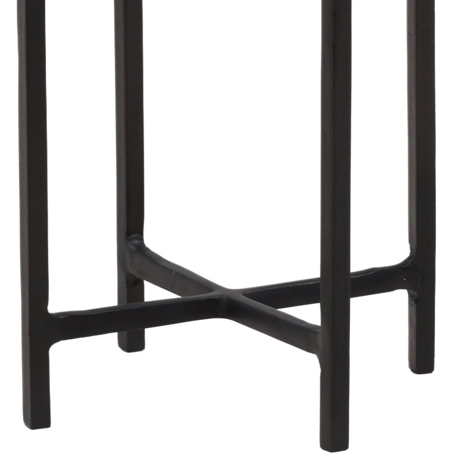 004 SI-2350993 | Closeup | London End Table by Arch & Plane in black. Made from aluminum, glass in a modern style.