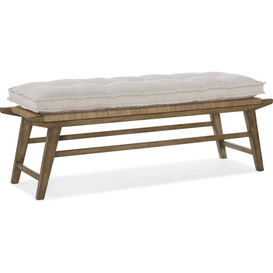 Sundance Bed Bench by Hooker Furniture in beige and cliffside, zuri cream. Made from fabric, foam, rope in a traditional style.