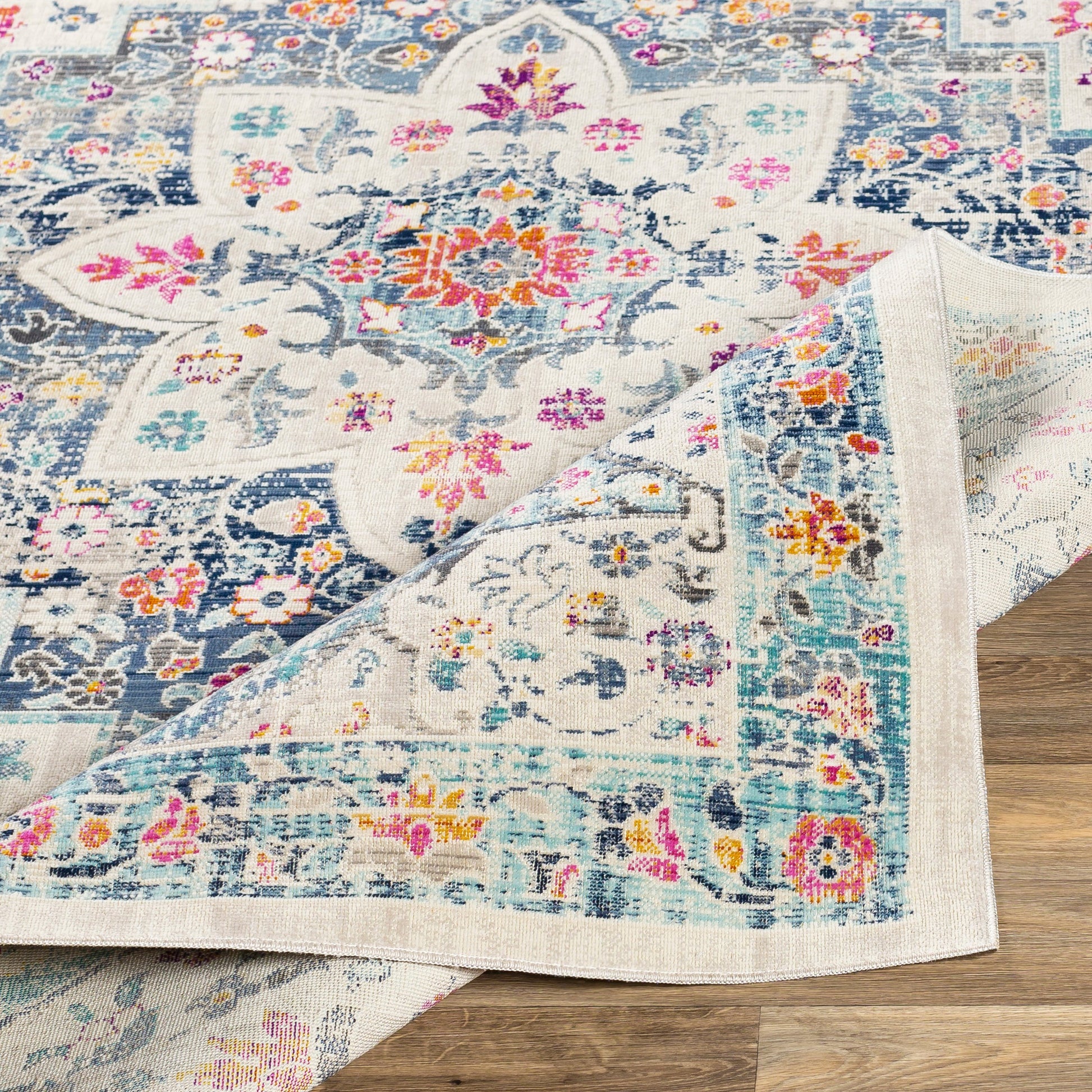 Dublin Rug by Livabliss. Made from 100% polypropylene in a traditional style.