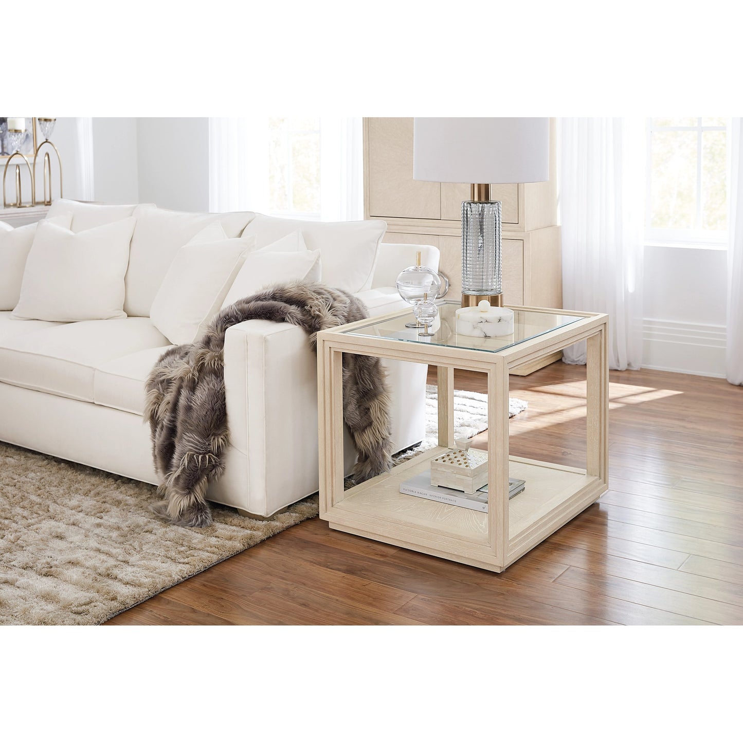 004 SI-2028942 | Lifestyle | Nouveau Chic End Table by Hooker Furniture in sandstone. Made from oak veneers, tempered glass, metal in a modern style.
