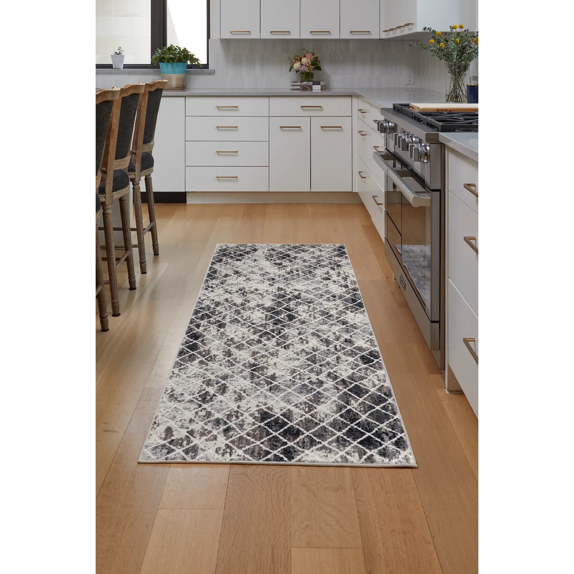 Kano Transitional Diamond Rug - 3873F by Feizy in ivory, gray, taupe. Made from polypropylene, polyester in a unique style.