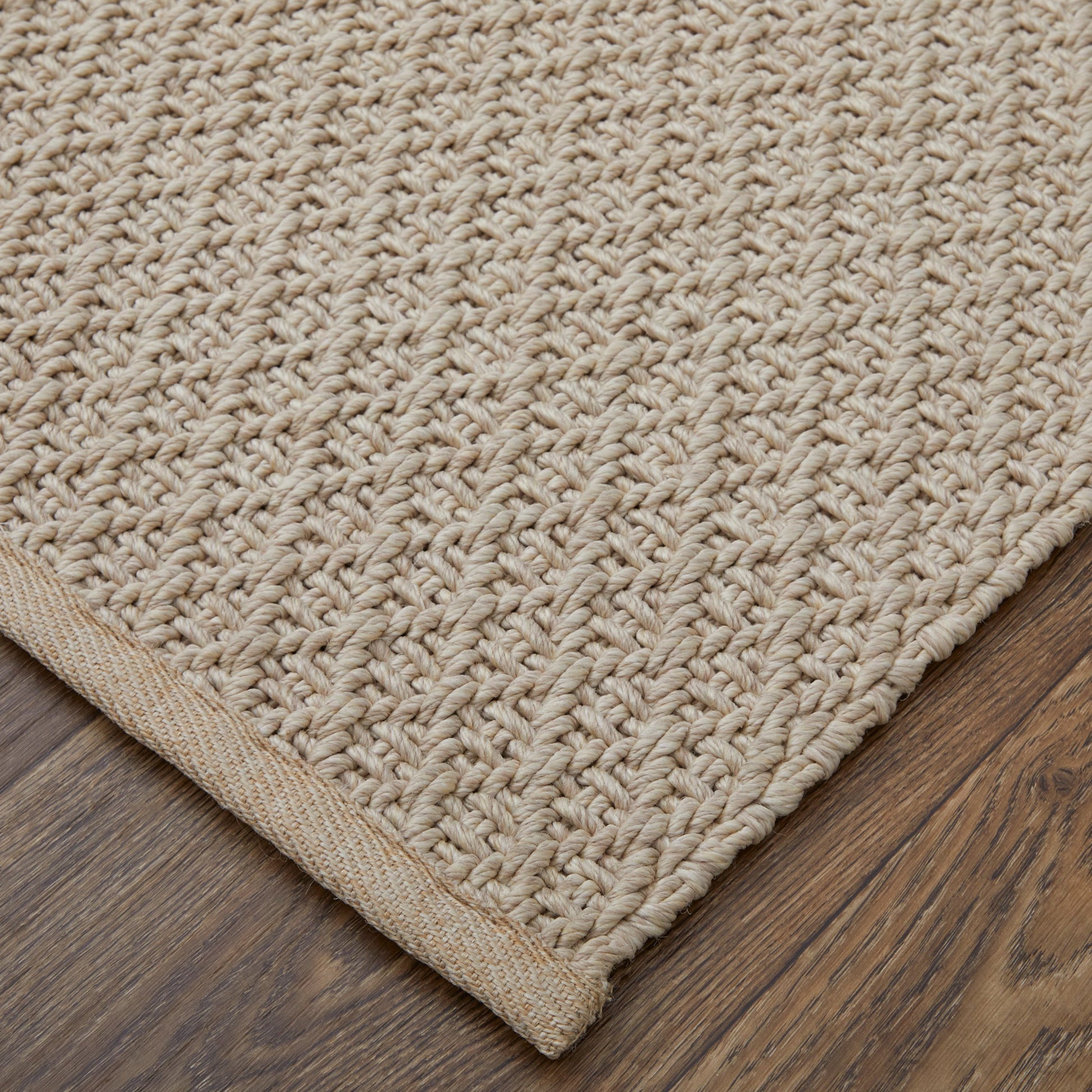 Tito Solid Rug - 0826F by Feizy. Made from polypropylene in a unique style.