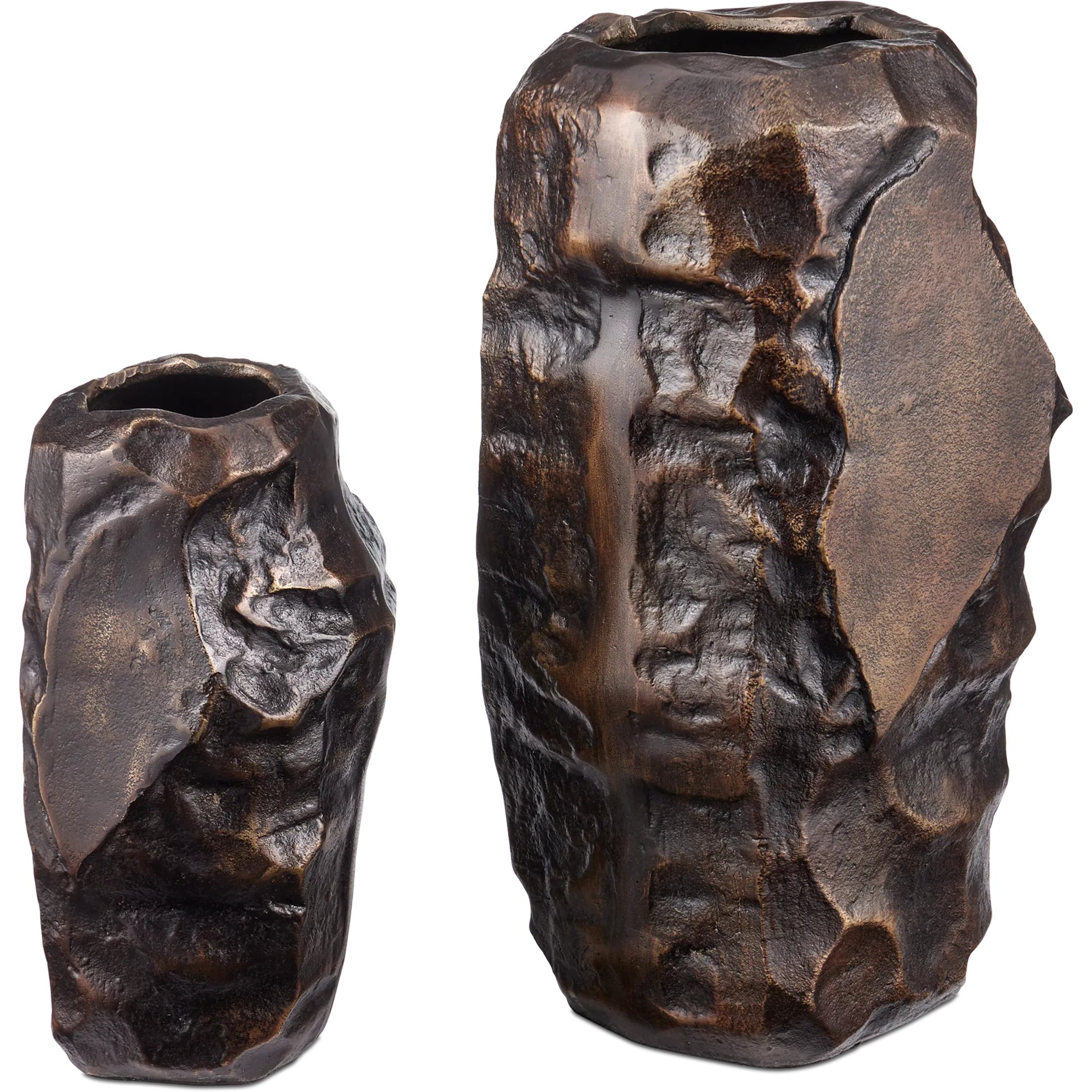 Carmelo Vase Set by Currey and Company in scorched bronze. Made from cast aluminum in a modern style.