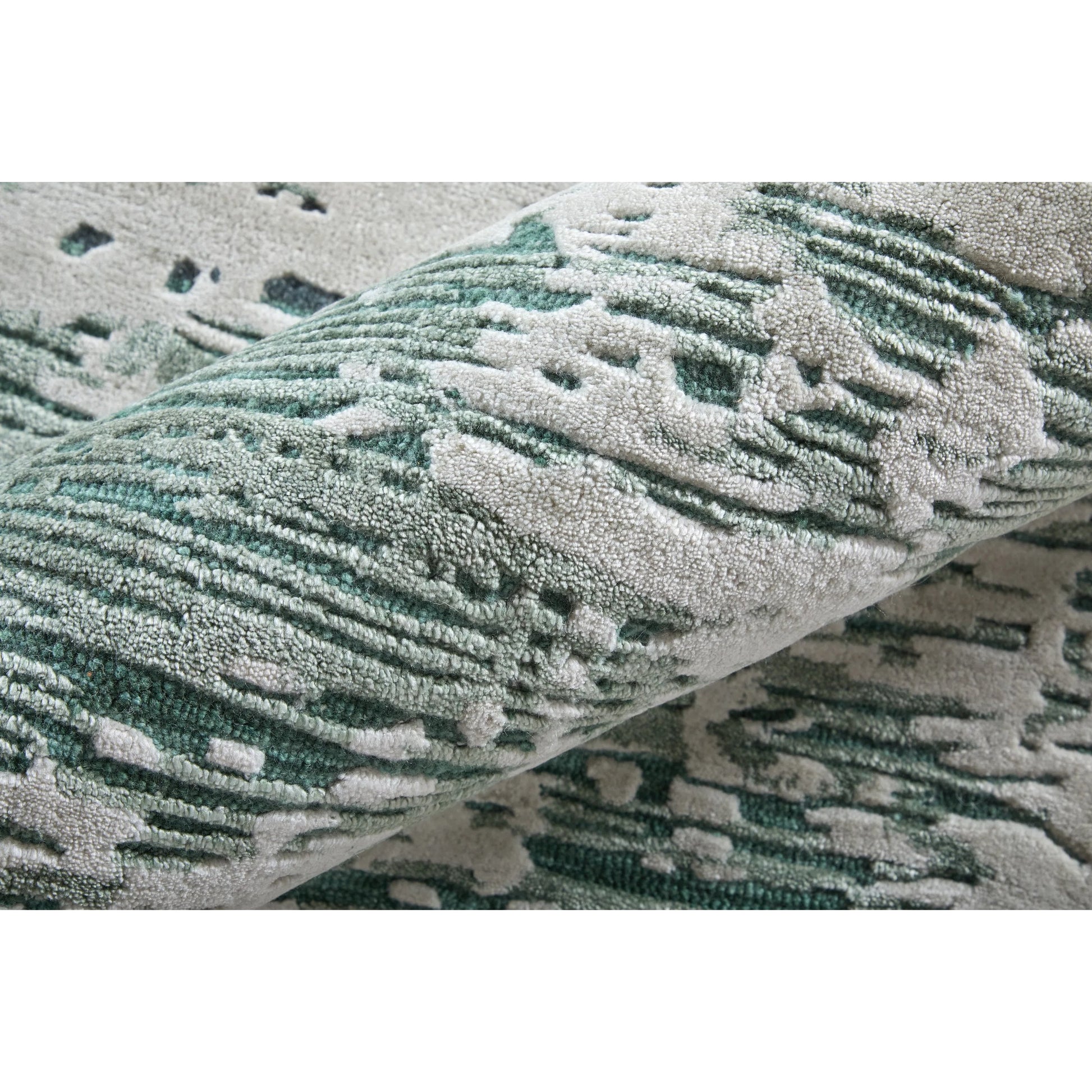 Zarah Rug - ZRH8917F by Feizy. Made from viscose, wool in a unique style.