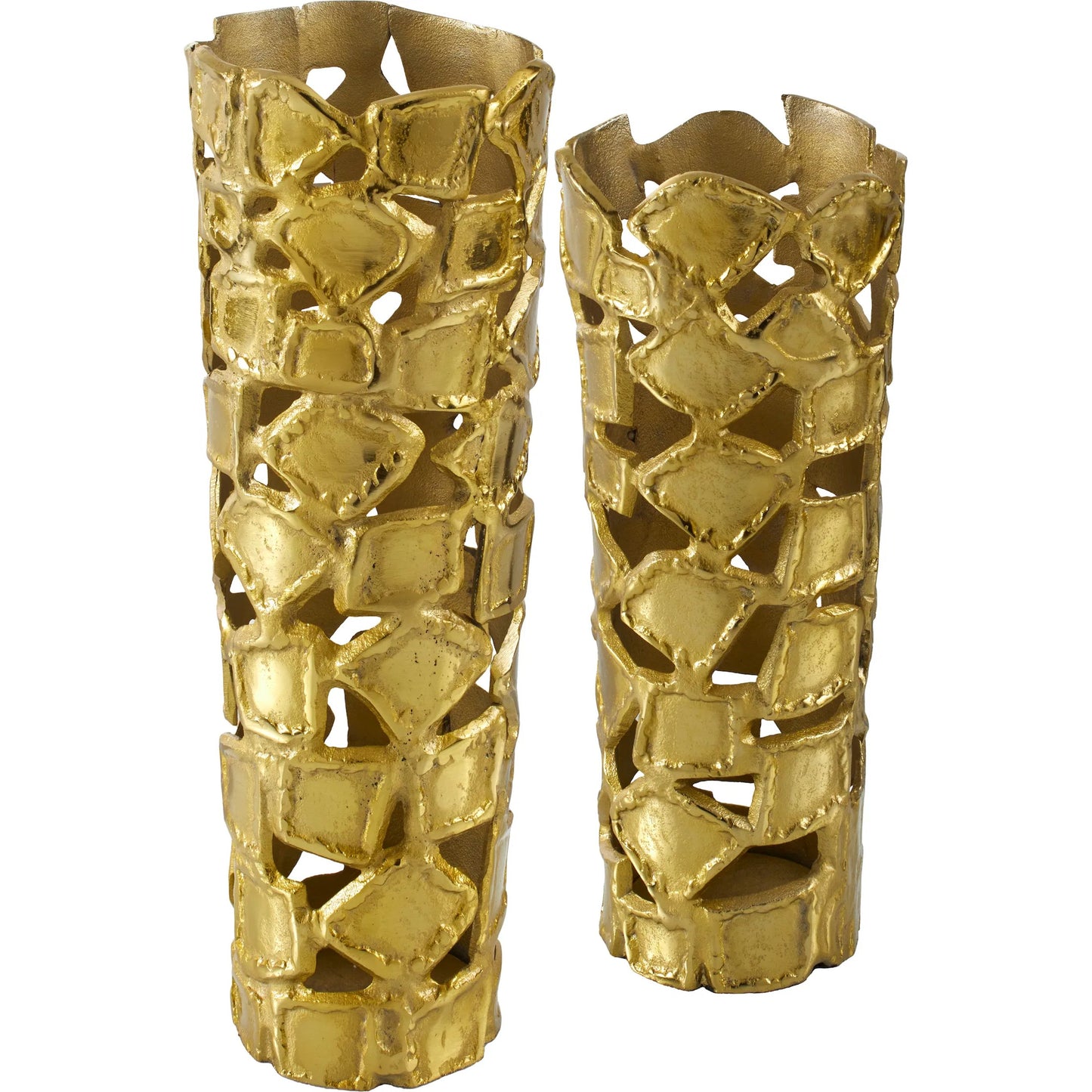 002 SI-2165890 | Primary Silo | Achaean Vase by Livabliss. Made from aluminum in a modern style.