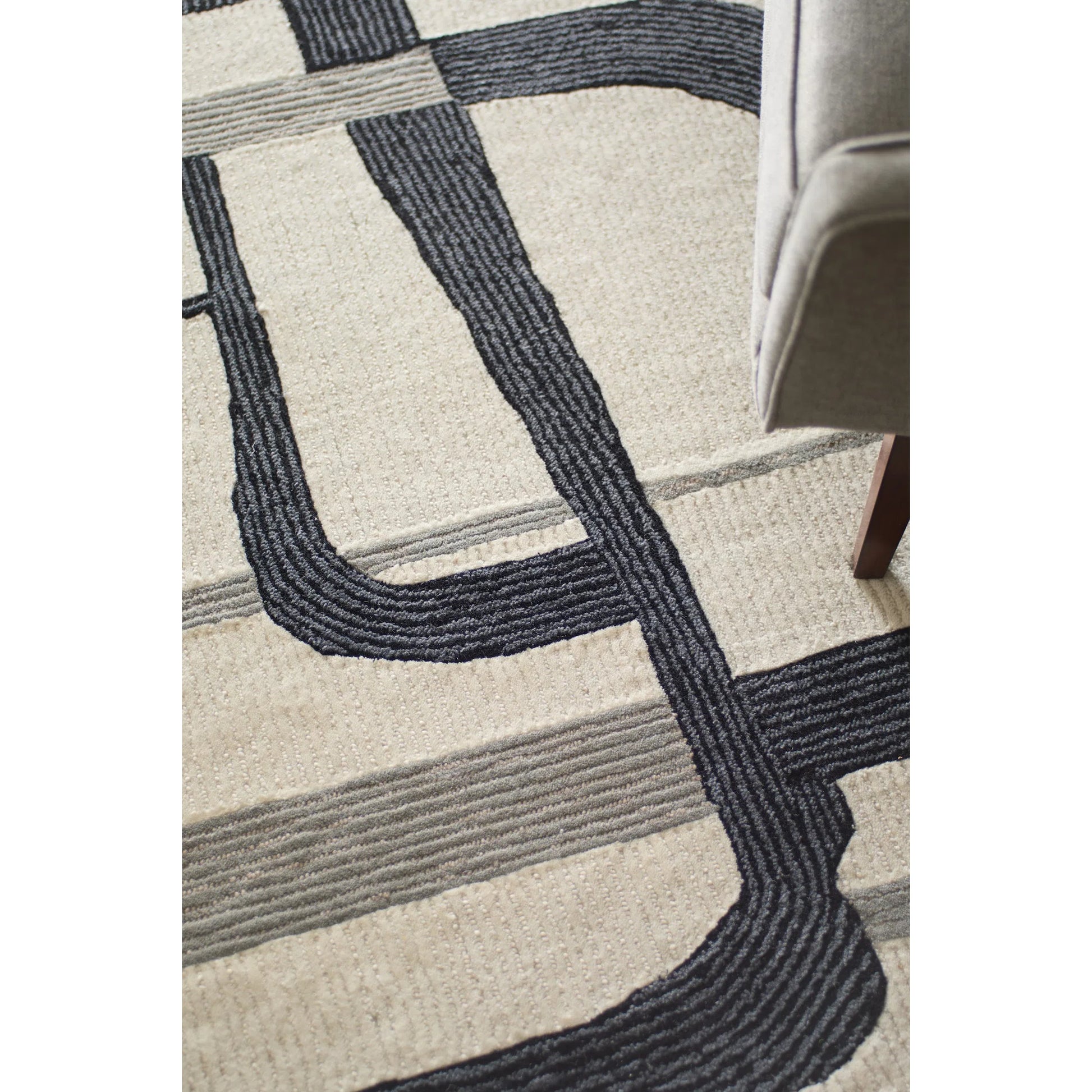 Maguire Transitional Rug - 8905F by Feizy in ivory, gray, black. Made from wool, nylon in a unique style.