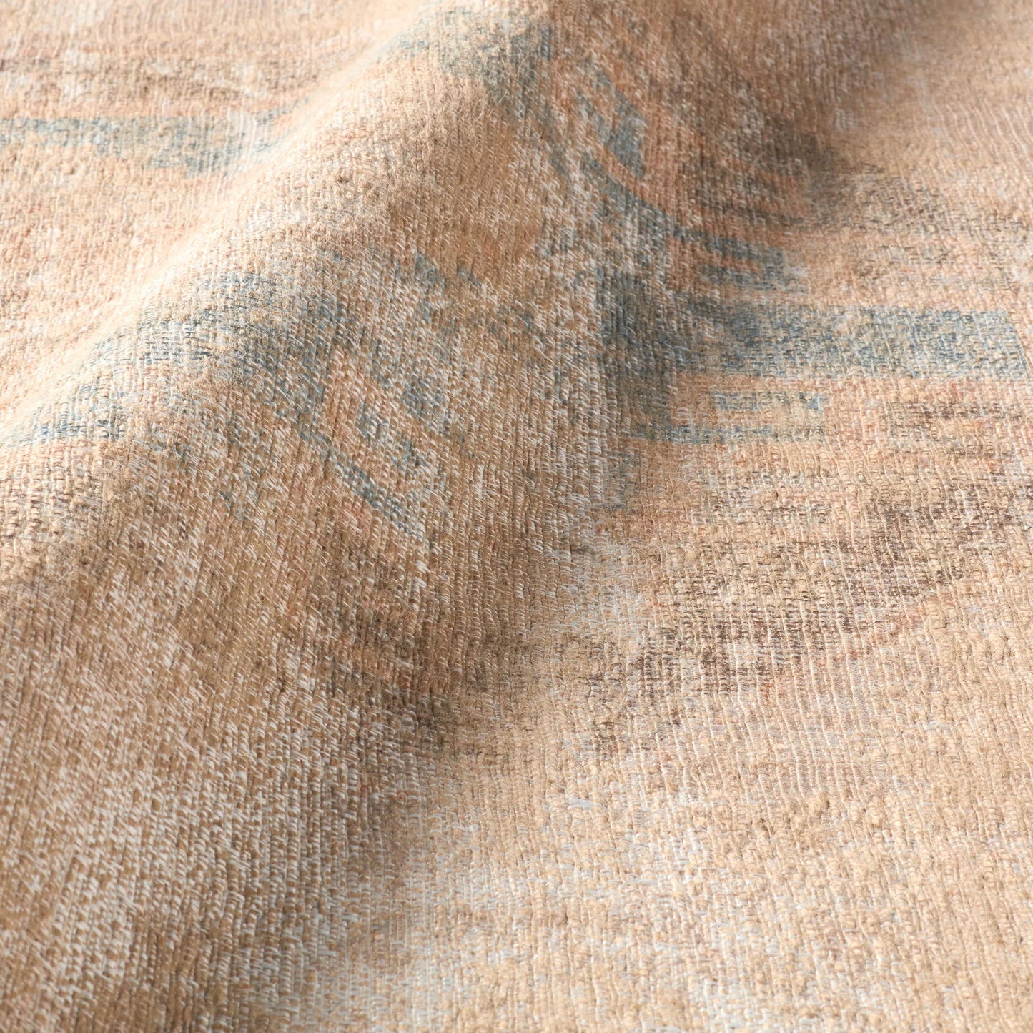 005 SI-2123490,SI-2123491,SI-2123492,SI-2123493,SI-2123494,SI-2123495,SI-2386064 | Closeup | Edage EDA01 Rug by Jaipur Living in tan, blue. Made from 70% jute, 30% polyester in a unique style.