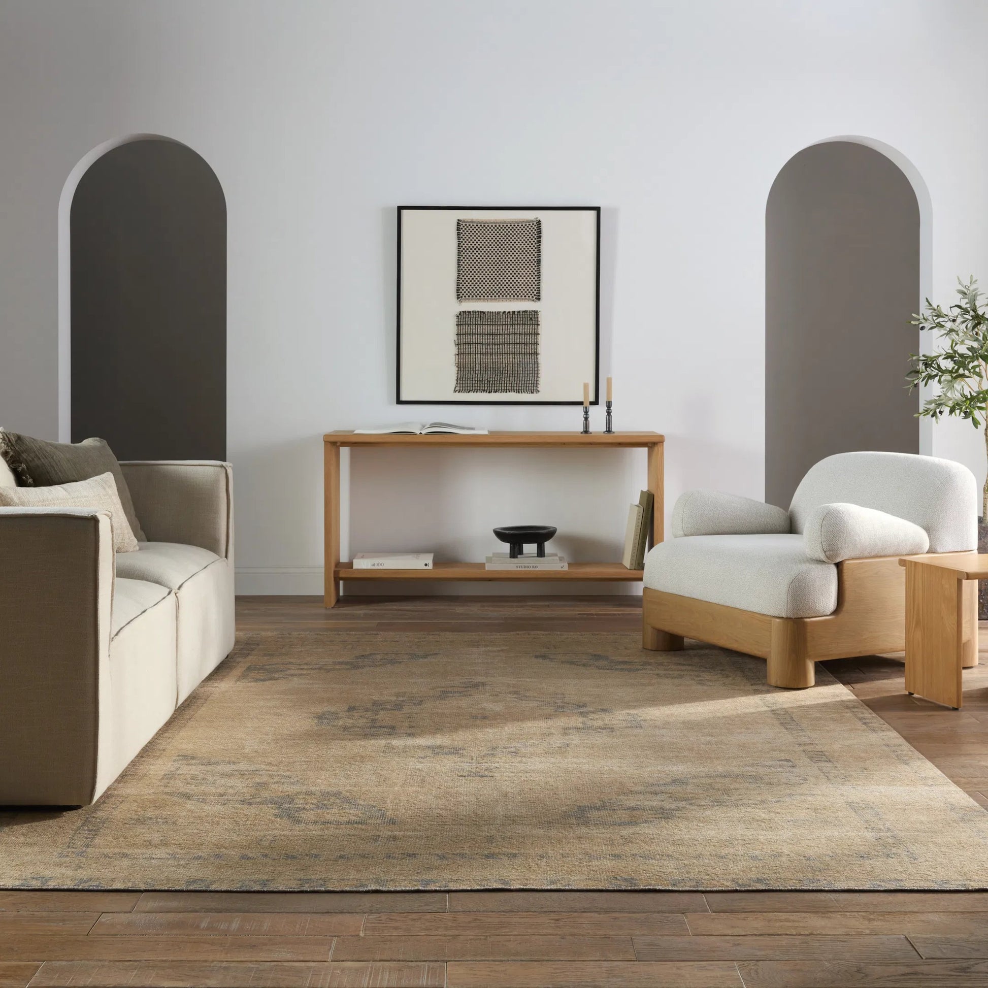 Edage EDA02 Rug by Jaipur Living in tan, slate. Made from 70% jute, 30% polyester in a unique style.