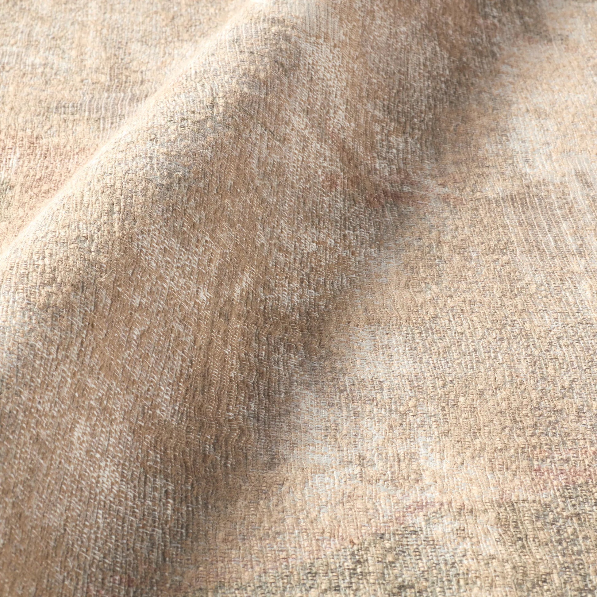 Edage EDA03 Rug by Jaipur Living in tan, green. Made from 70% jute, 30% polyester in a unique style.