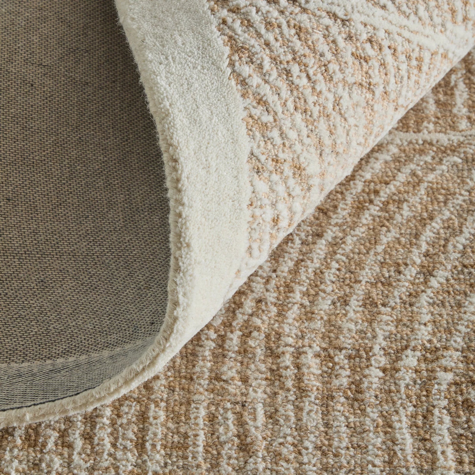 Winston & Botanical WNS8B02F Rug by Feizy. Made from wool in a unique style.