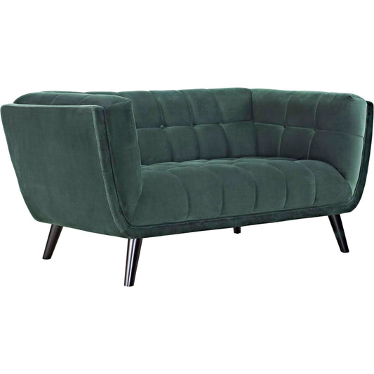 Barnes Loveseat by Evans & Londeen in green. Made from black rubber wood legs, yuhua fabric, foam: 28kgs in a modern style.