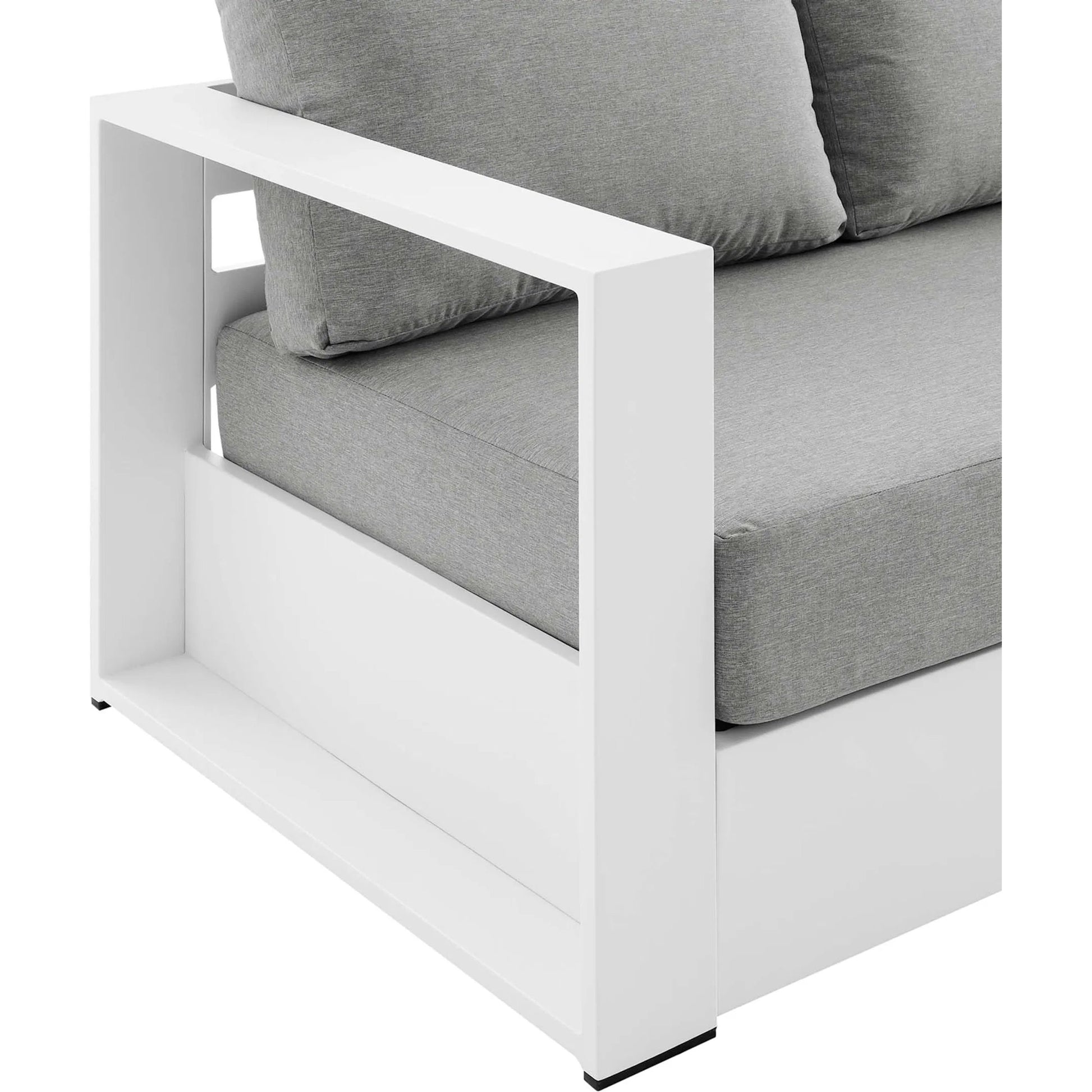 Conejos Powder-Coated Aluminum Sofa by Evans & Londeen. Made from seat cushion: foam density 30kgs, m3, seat front is covered by 20mmt spraying bonded wadding in a modern style.