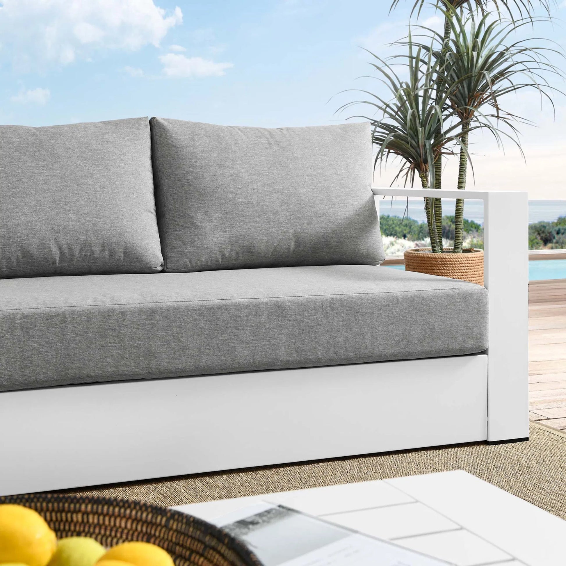 Conejos Powder-Coated Aluminum Sofa by Evans & Londeen. Made from seat cushion: foam density 30kgs, m3, seat front is covered by 20mmt spraying bonded wadding in a modern style.