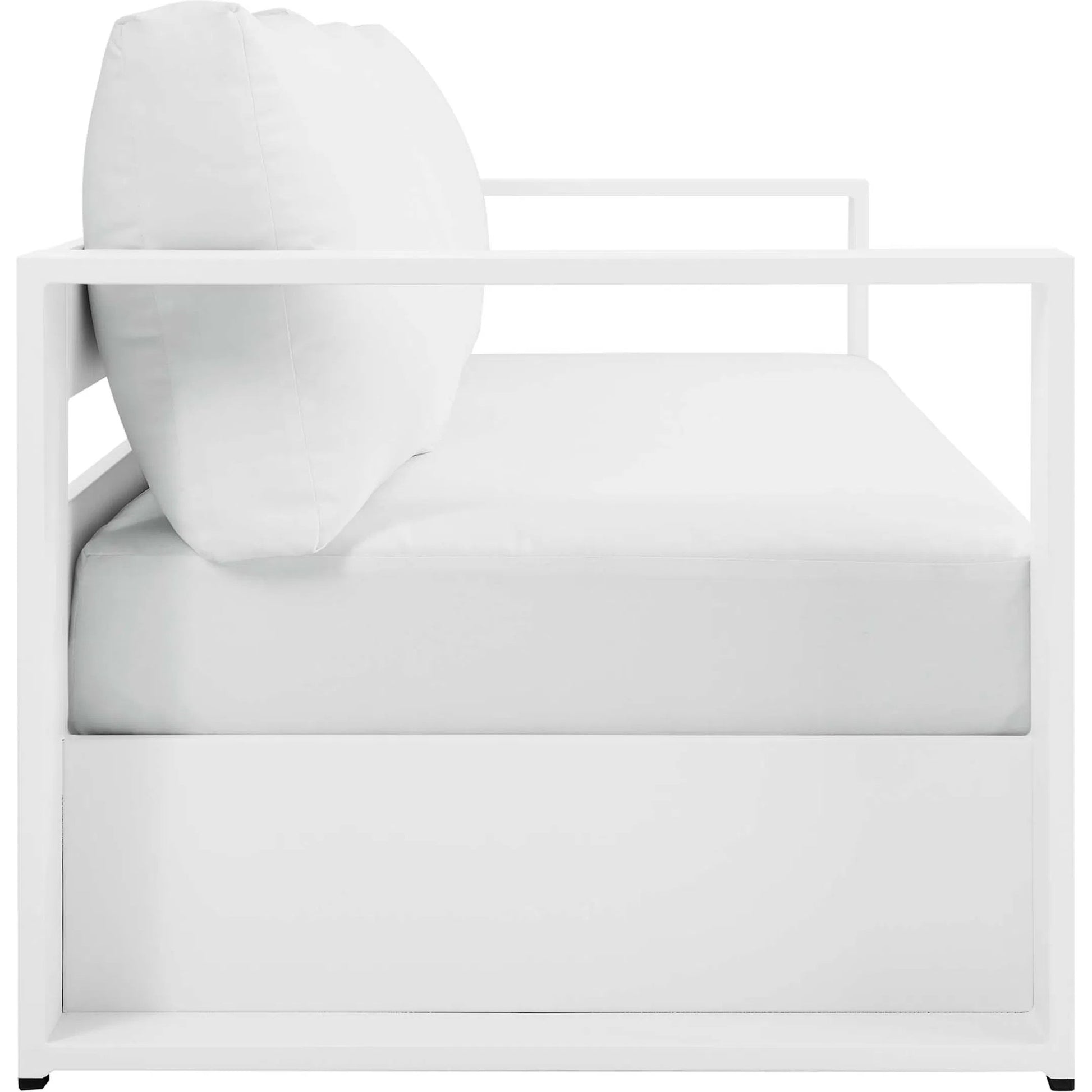 Conejos Powder-Coated Aluminum Sofa by Evans & Londeen. Made from seat cushion: foam density 30kgs, m3, seat front is covered by 20mmt spraying bonded wadding in a modern style.