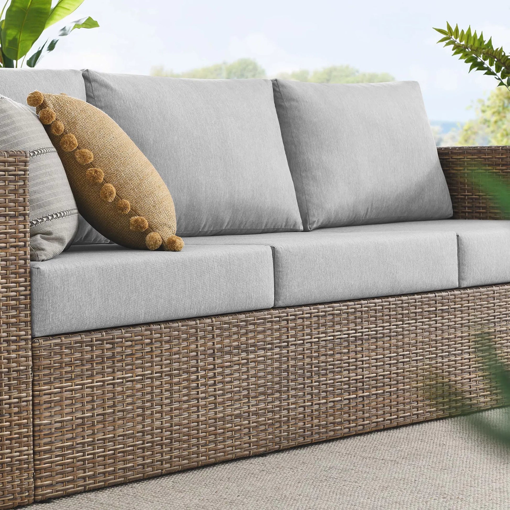 Amelia Sofa by Evans & Londeen. Made from unique in a modern style.