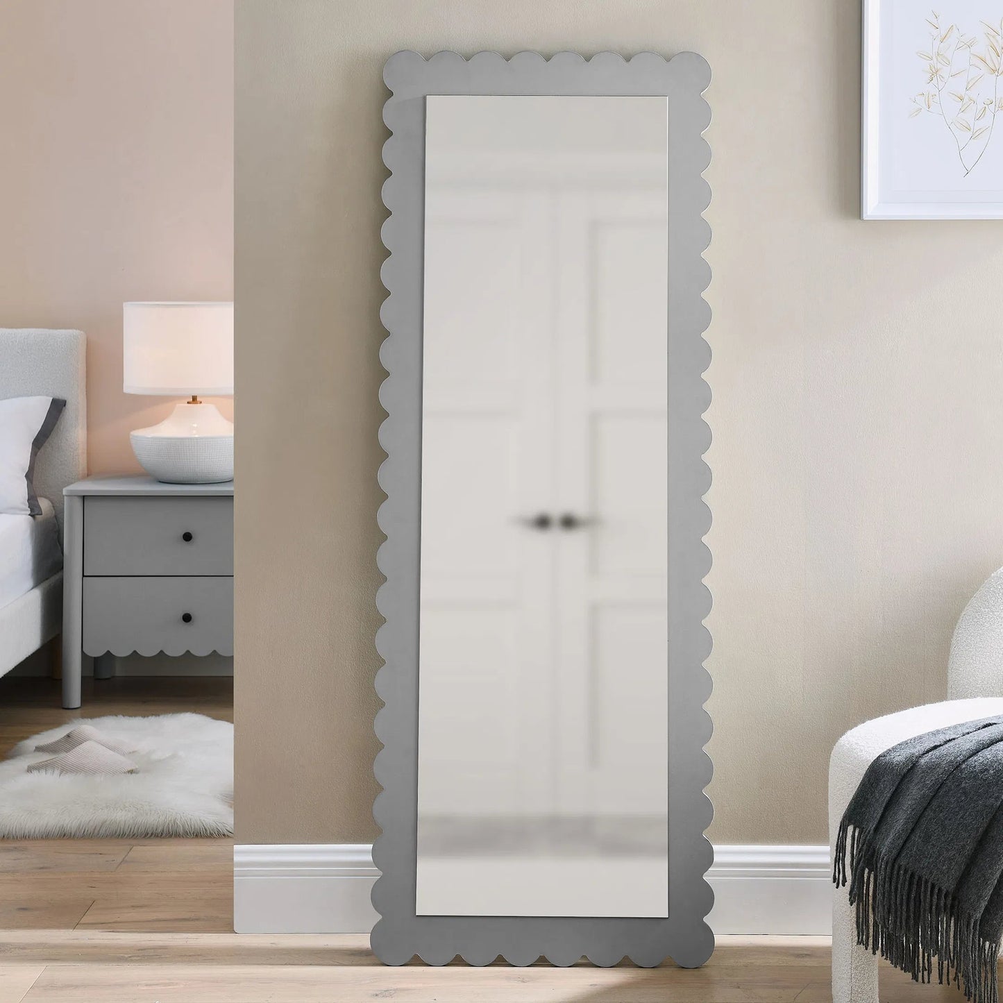 006 SI-2358353 | Lifestyle | Kiowa Scalloped Rectangle Floor Mirror by Evans & Londeen. Made from unique in a transitional style.